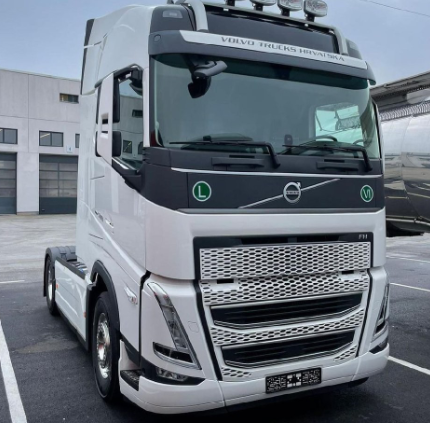 معرفی ولوو FH500